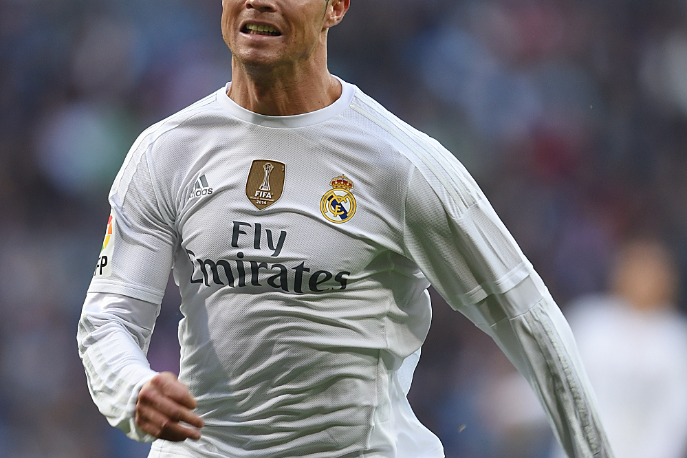 记者：河南已经向阿奇姆彭提供续约合同