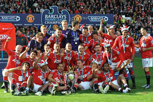 篮球勇士明星球员连续三场20+得分